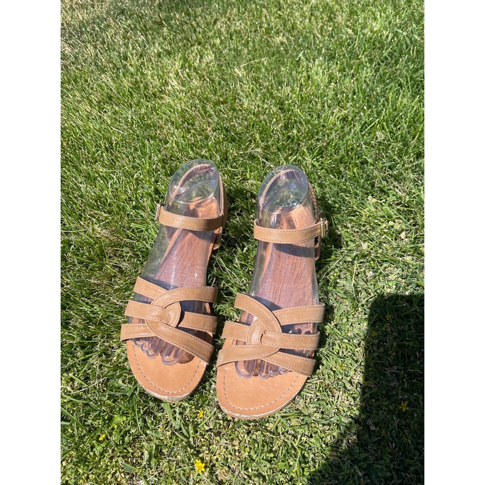 Madden Girl Tan Leather Sandals